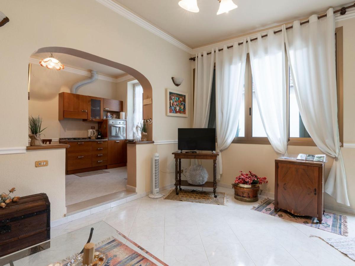 Holiday Home Margherita By Interhome Dolceacqua Esterno foto